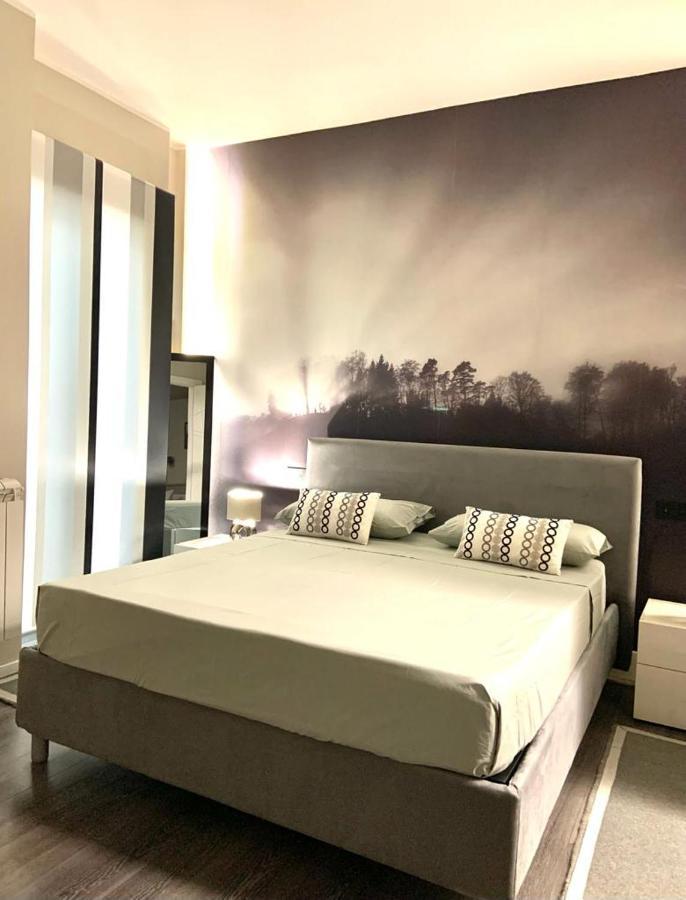 Апартаменти Relais Casa Via Generale Del Buono 13 Мілаццо Екстер'єр фото