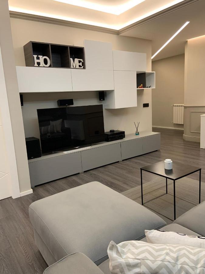 Апартаменти Relais Casa Via Generale Del Buono 13 Мілаццо Екстер'єр фото